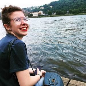 Meet your Posher, Adalene